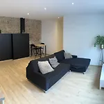 100% Renovated - Quiet Appartment